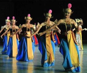 Pengertian Seni Tari Indonesia